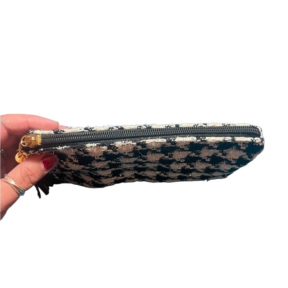 Houndstooth Black & White Fabric Wristlet - Picture 8 of 9